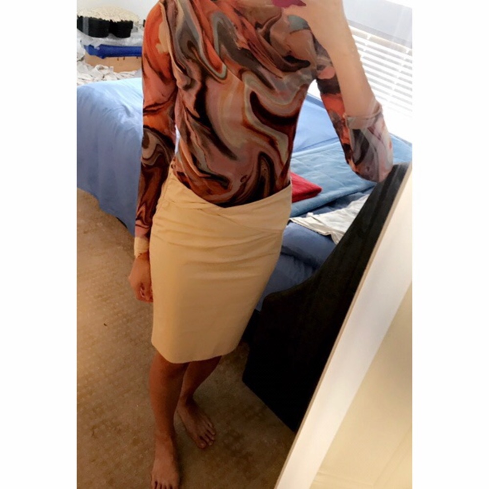 Gucci Twist Waist Beige Pencil Skirt